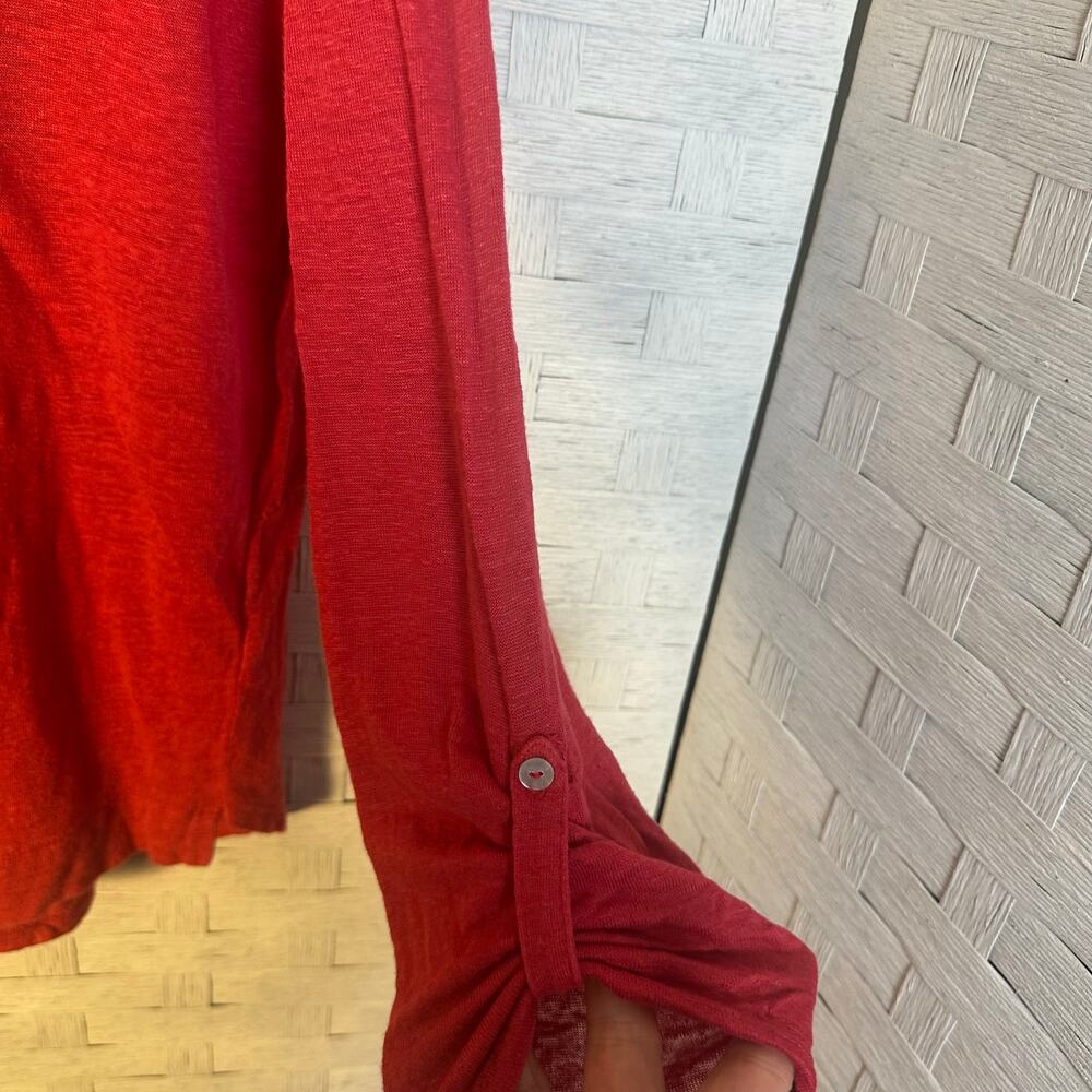 Adrienne Vittadini women’s 100% linen T-shirt long sleeve roll tab red feminine - Picture 3 of 8